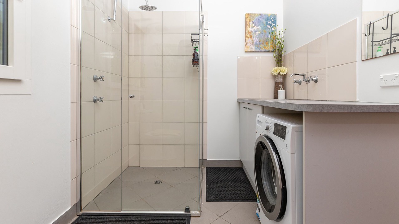 Photo of Bathroom in Elizabeth Beach