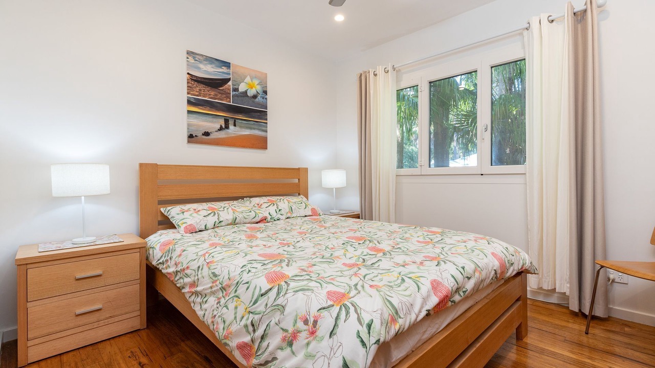 Photo of Bedroom in Elizabeth Beach