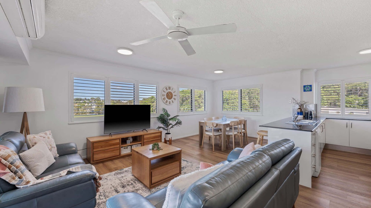 Photo of Livingroom in Alexandra Headland
