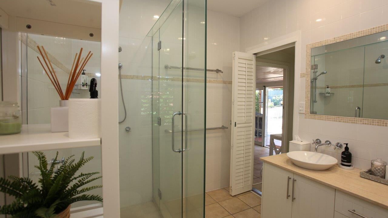 Photo of Bathroom in Moffat Beach