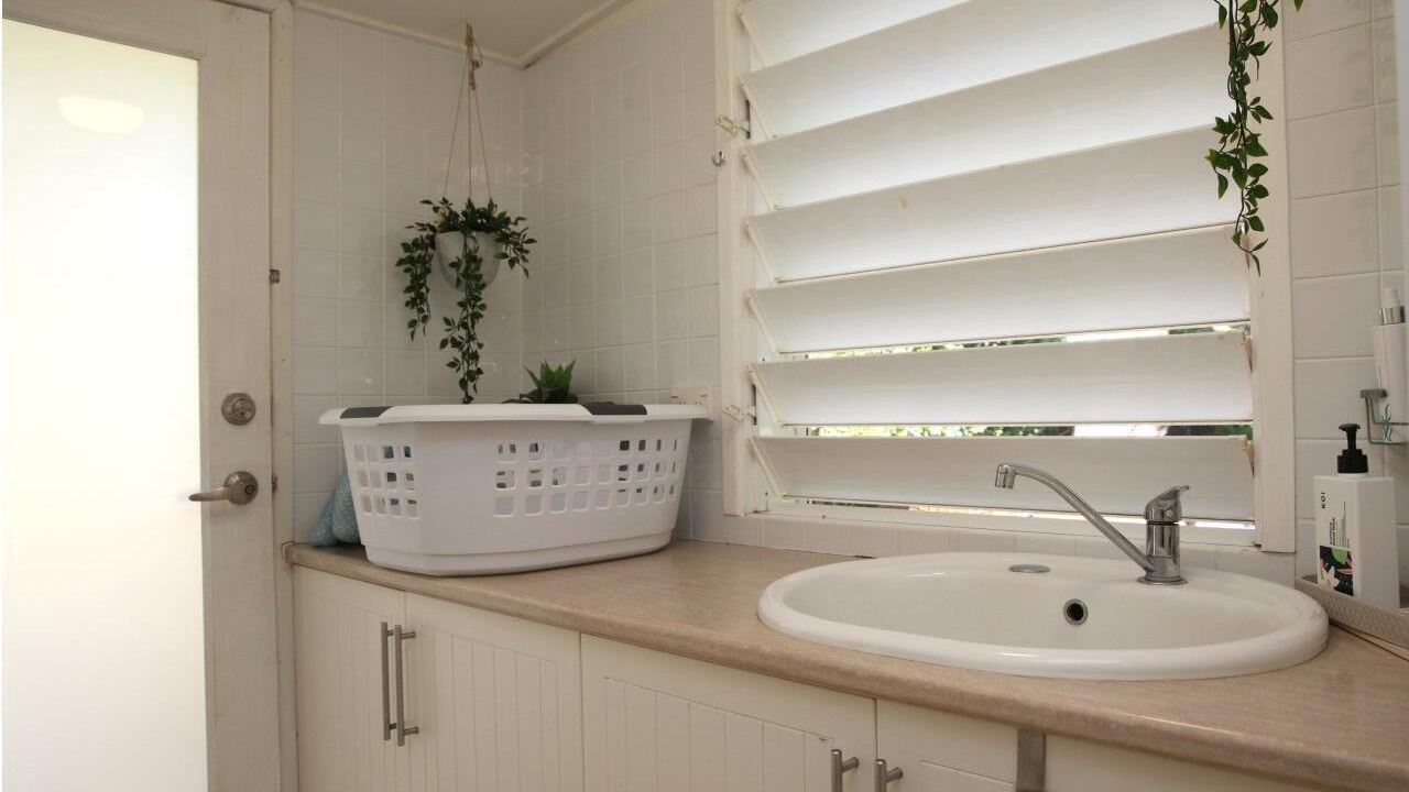 Photo of Bathroom in Moffat Beach