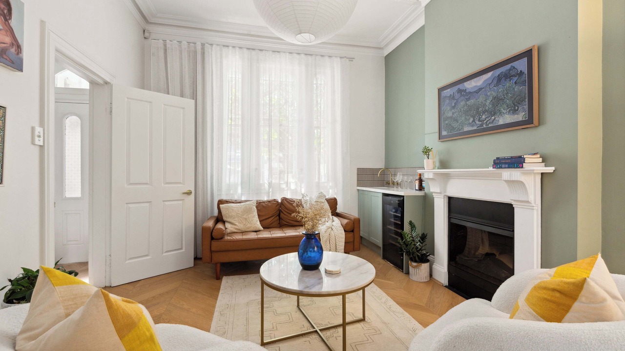 Photo of Livingroom in Redfern
