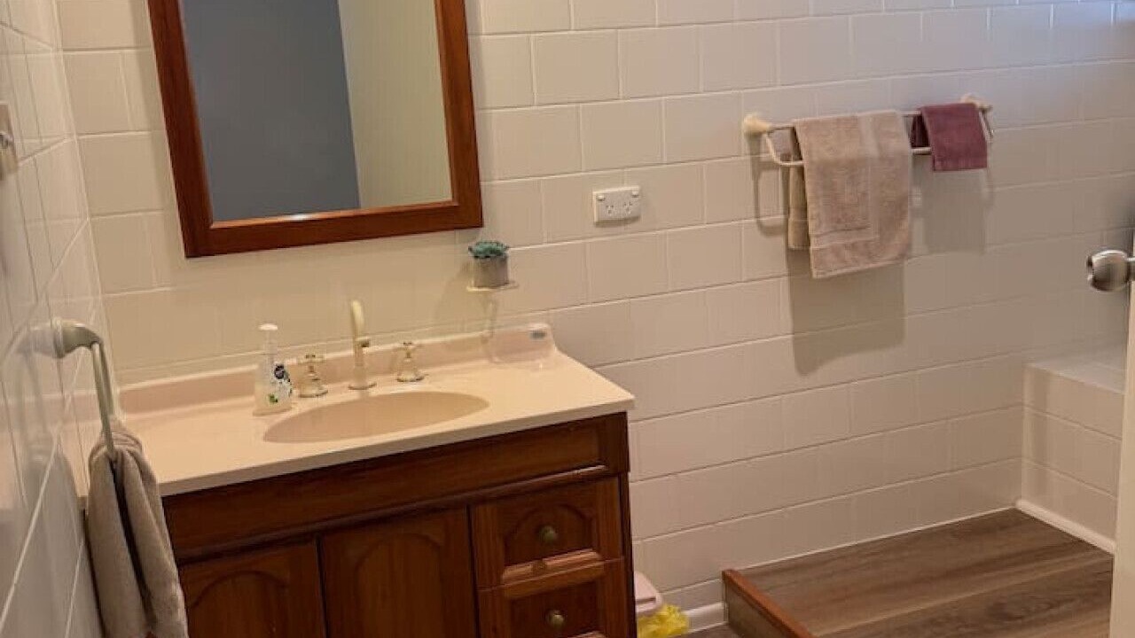 Photo of Bathroom in Halls Gap
