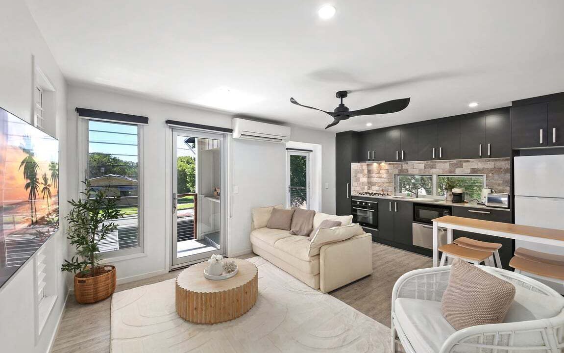 Photo of Livingroom in Alexandra Headland