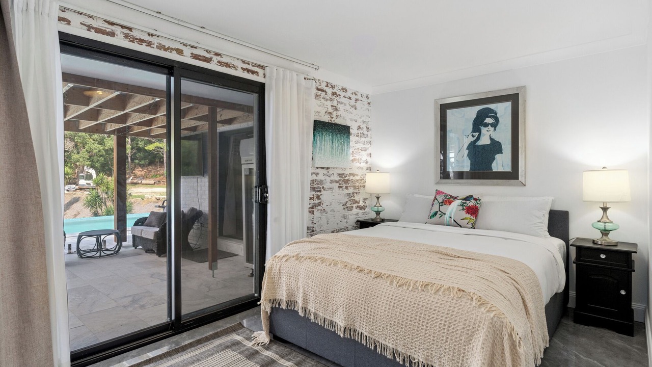 Photo of Bedroom in Stotts Creek