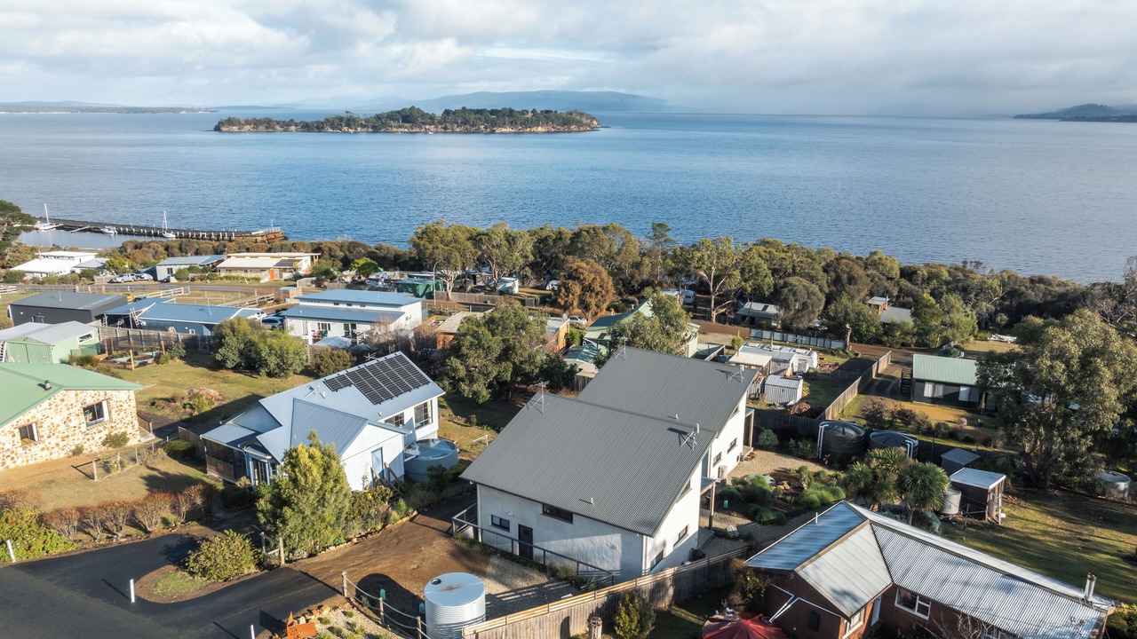 Photo of Outdoor in Alonnah