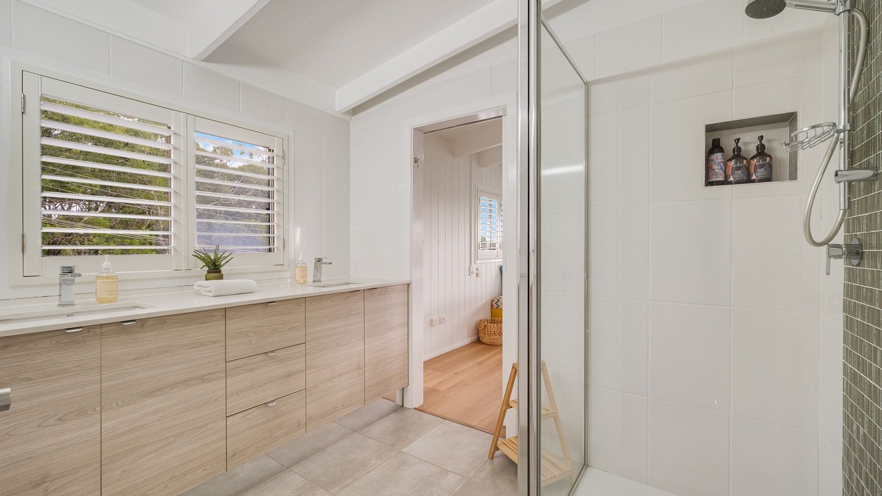 Photo of Bathroom in Moffat Beach