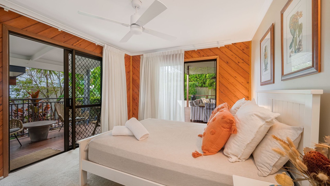 Photo of Bedroom in Moffat Beach