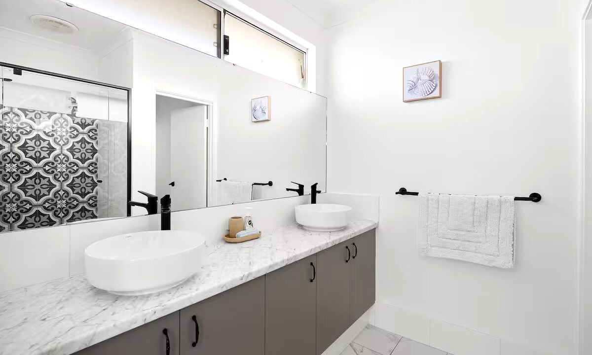 Photo of Bathroom in Wannanup