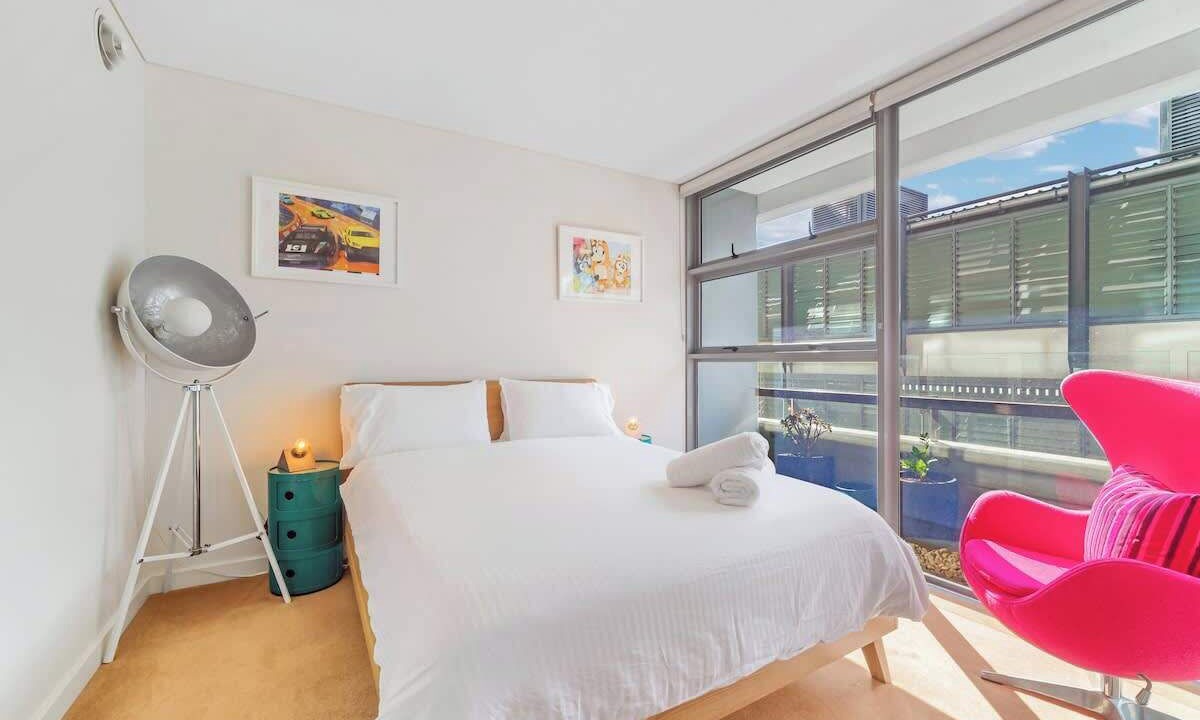 Photo of Bedroom in Crows Nest