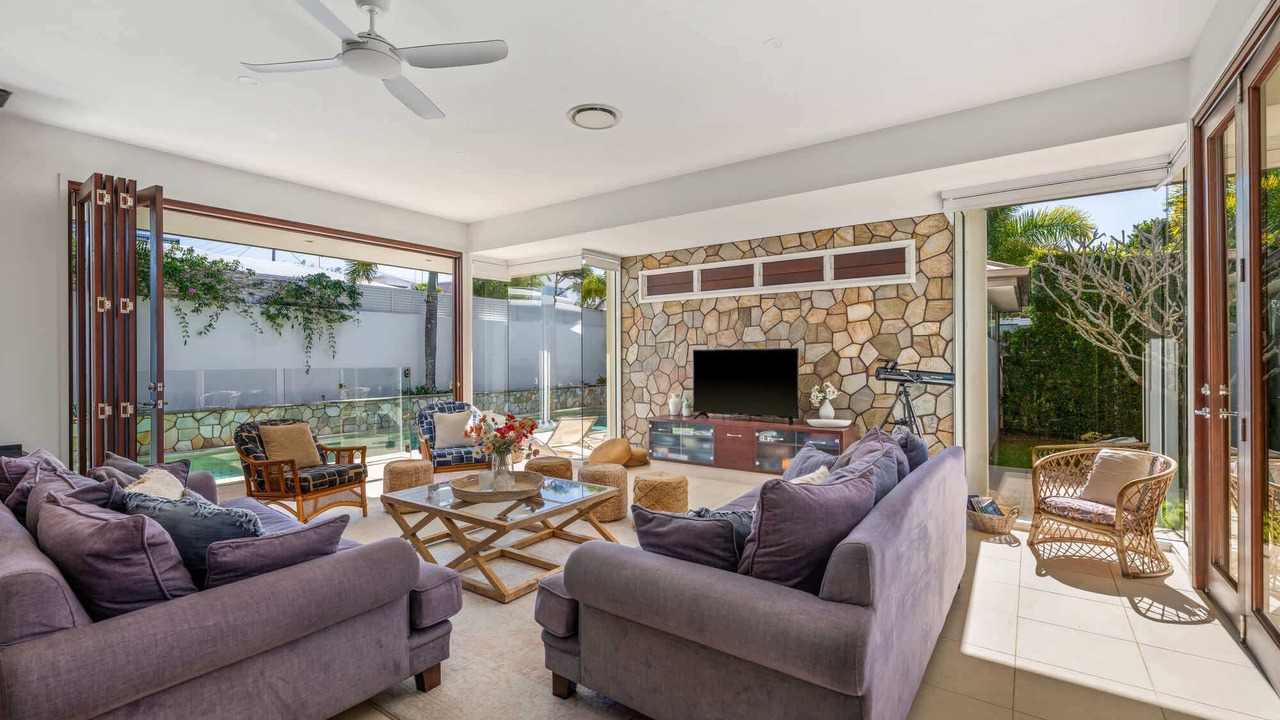 Photo of Livingroom in Moffat Beach