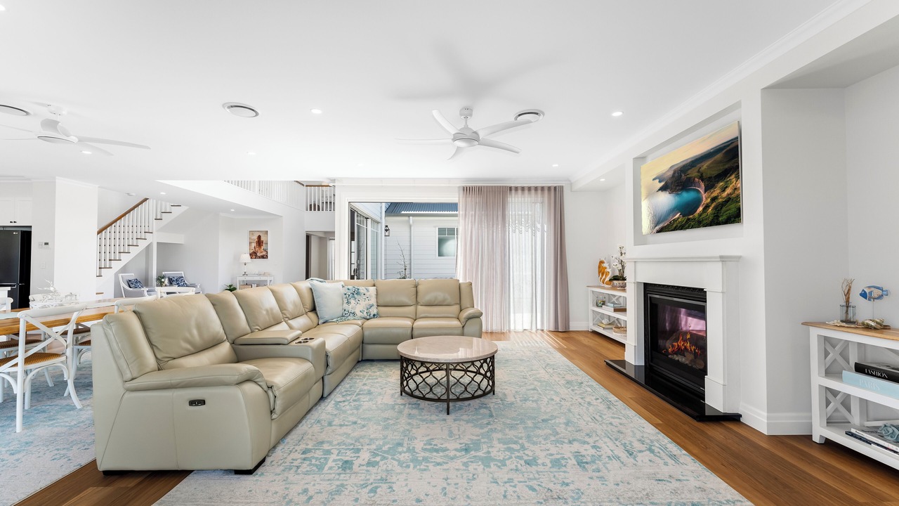 Photo of Livingroom in Banksia Beach