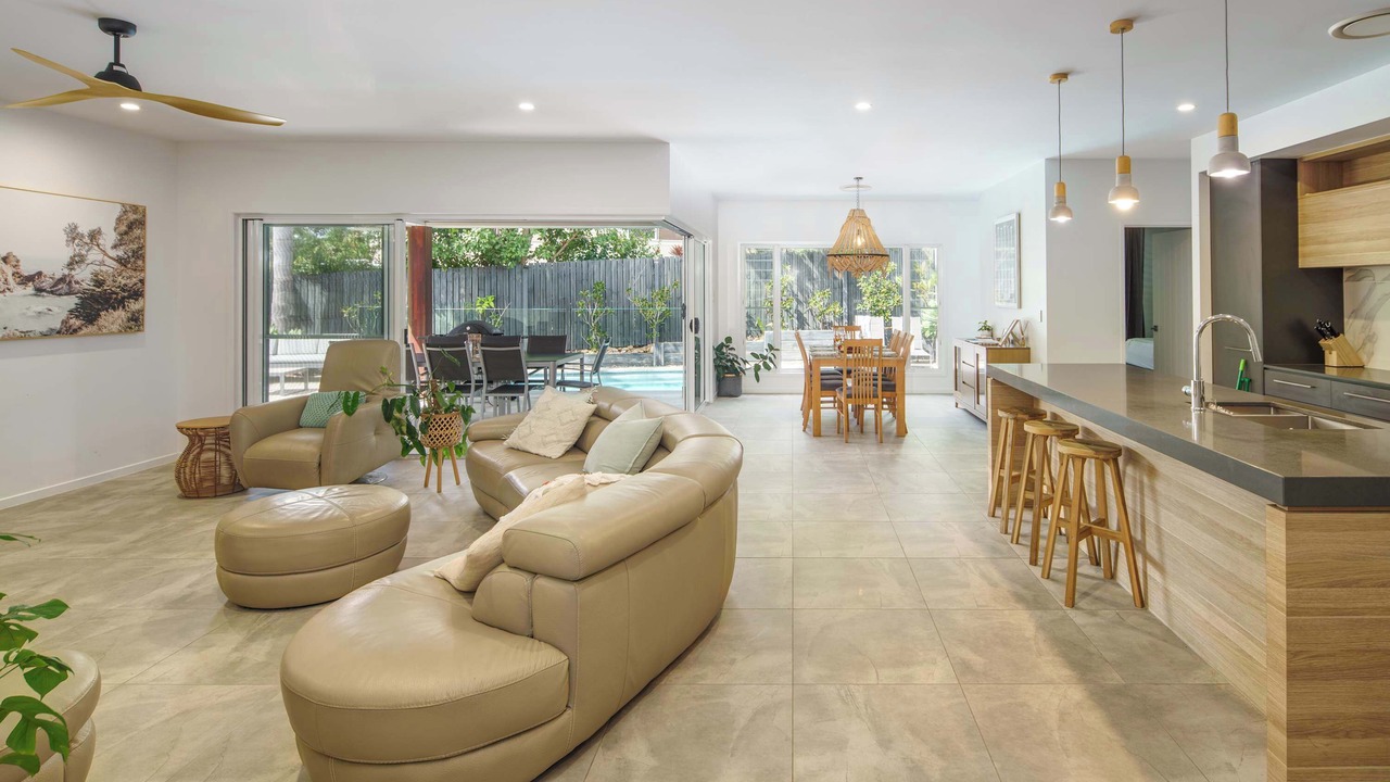 Photo of Livingroom in Alexandra Headland