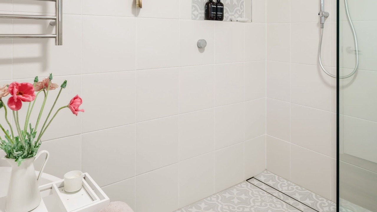 Photo of Bathroom in Battery Hill