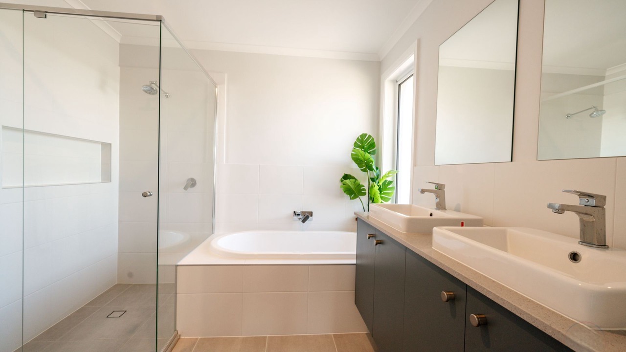 Photo of Bathroom in The Entrance North