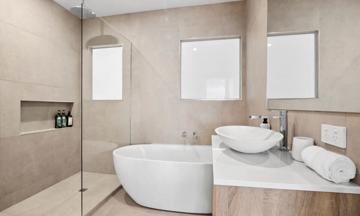 Photo of Bathroom in Torquay