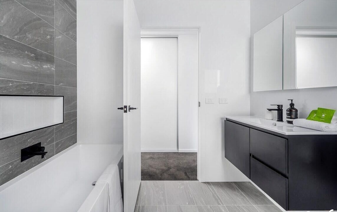 Photo of Bathroom in Warrane