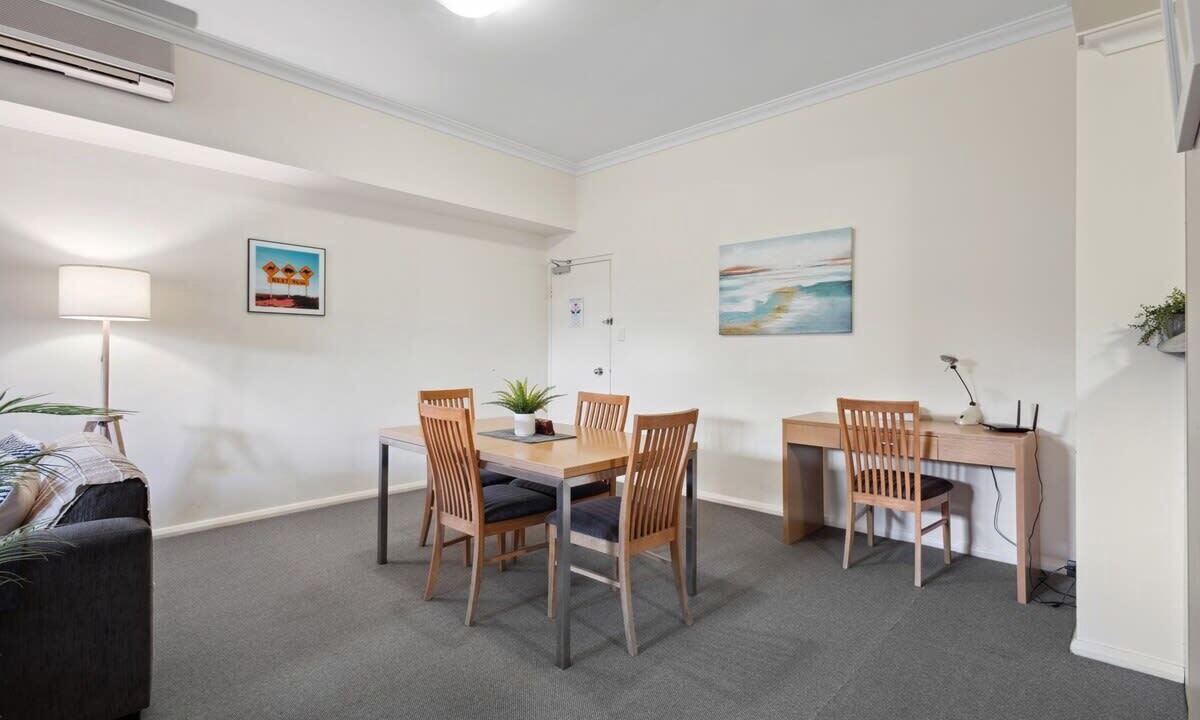 Photo of Livingroom in Northbridge