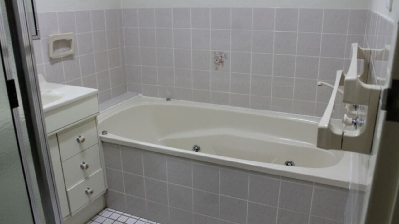 Photo of Bathroom in Denhams Beach