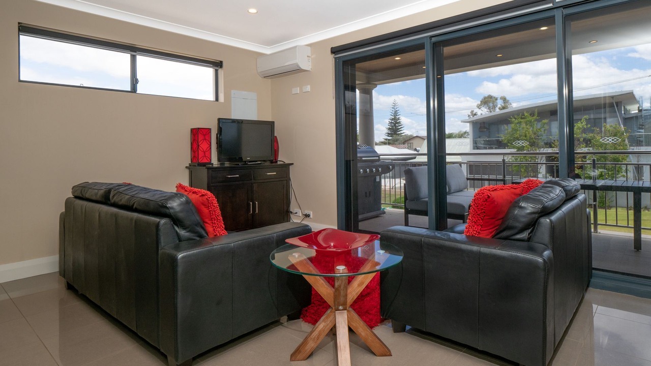 Photo of Livingroom in Geographe