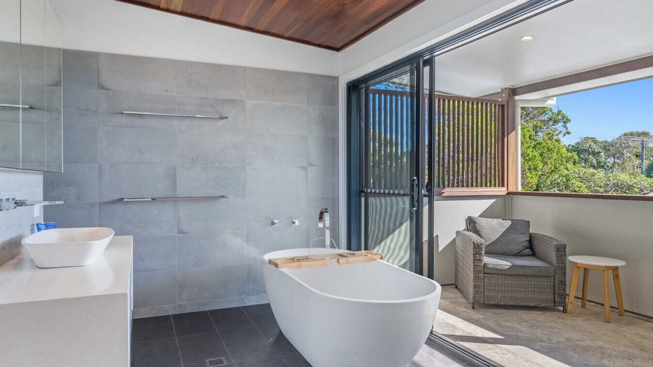 Photo of Bathroom in Suffolk Park
