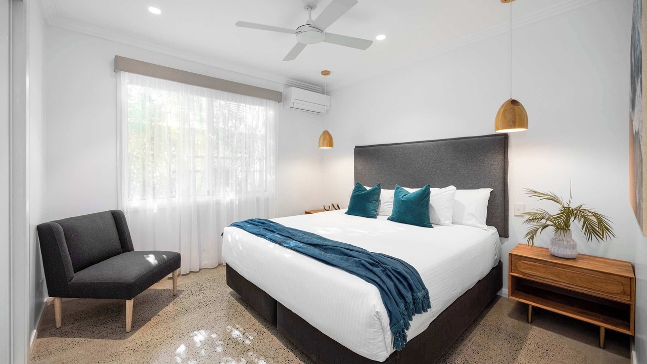 Photo of Bedroom in Golden Beach