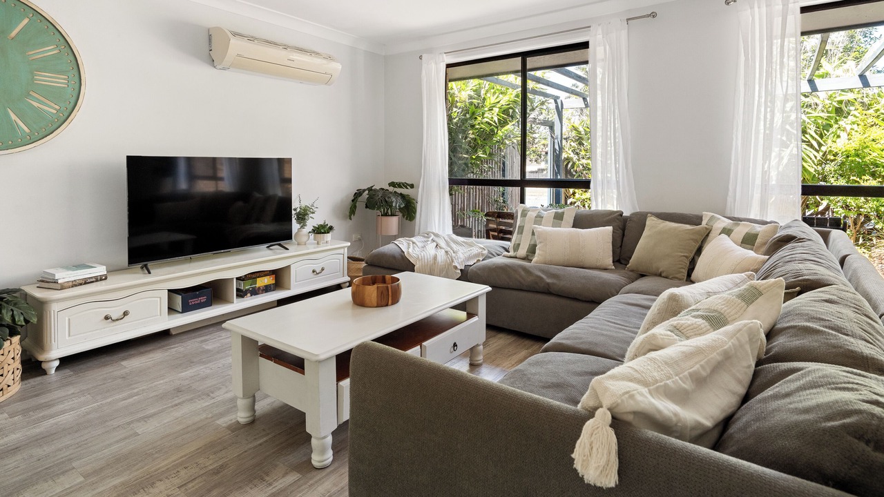 Photo of Livingroom in Aroona