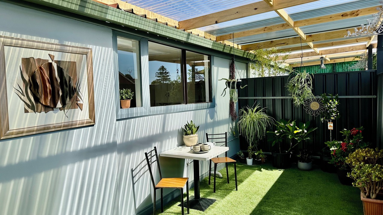 Photo of Outdoor in Woodville Gardens