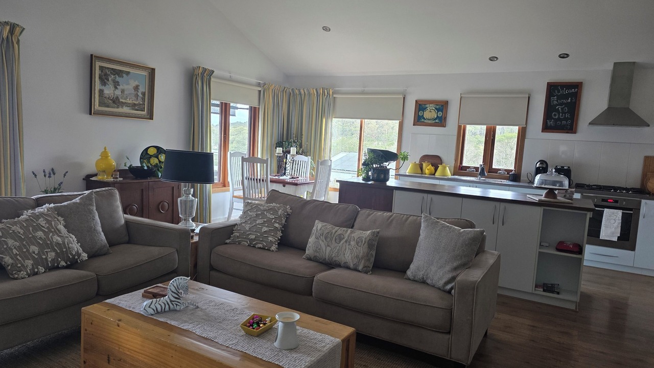 Photo of Livingroom in Majors Creek