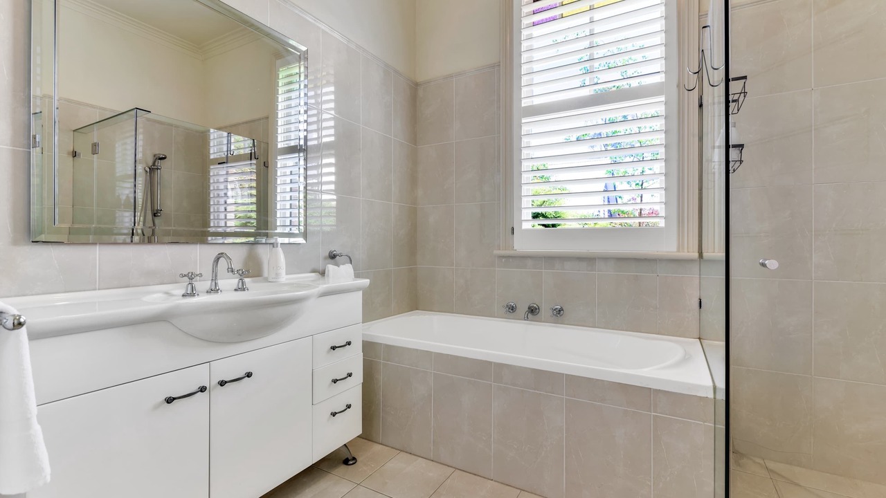 Photo of Bathroom in Katoomba