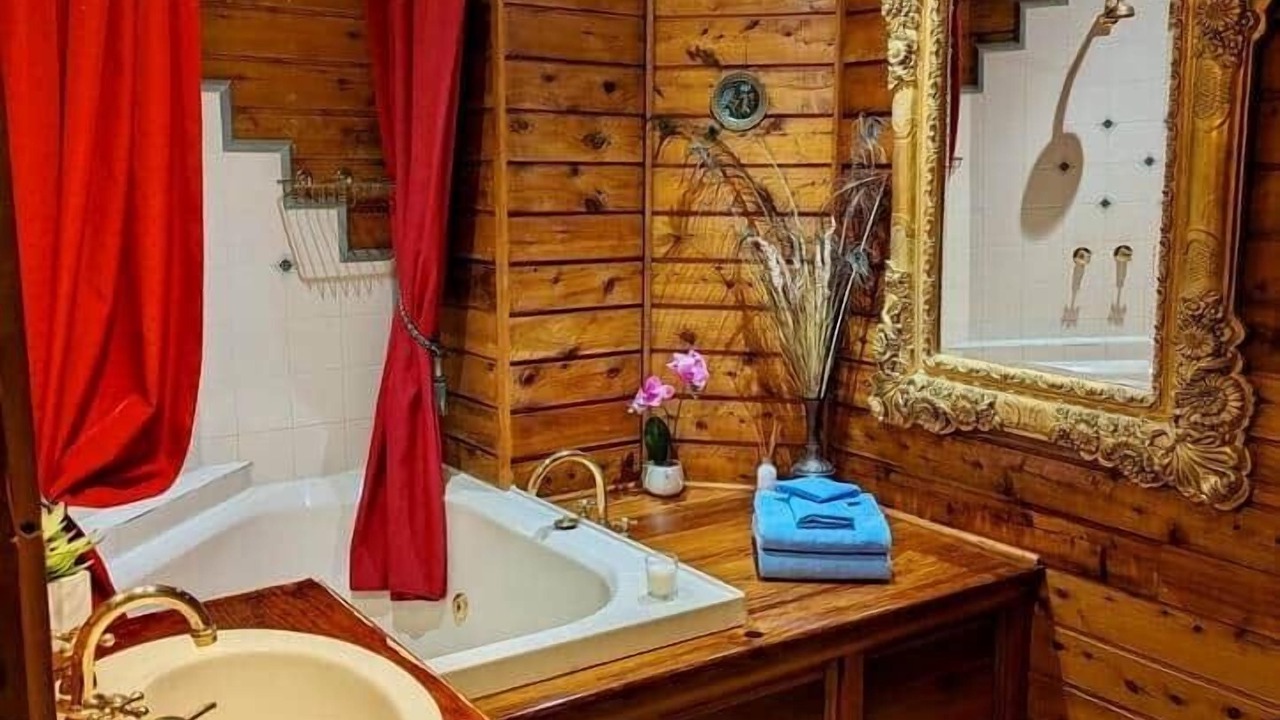 Photo of Bathroom in Warburton