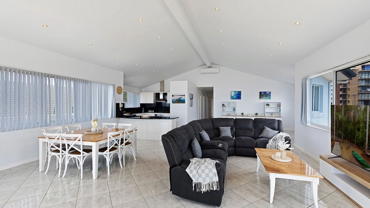 Photo of Livingroom in The Entrance