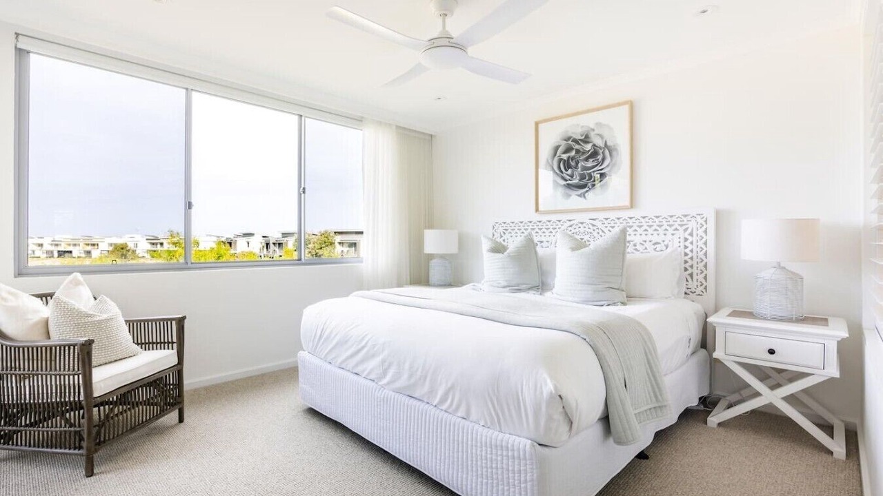 Photo of Bedroom in Magenta Shores