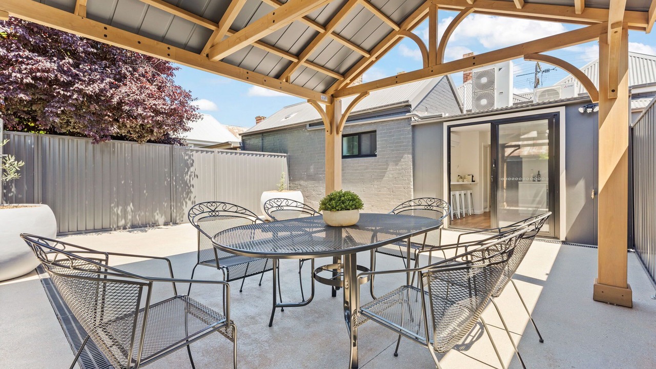 Photo of Outdoor in Bathurst