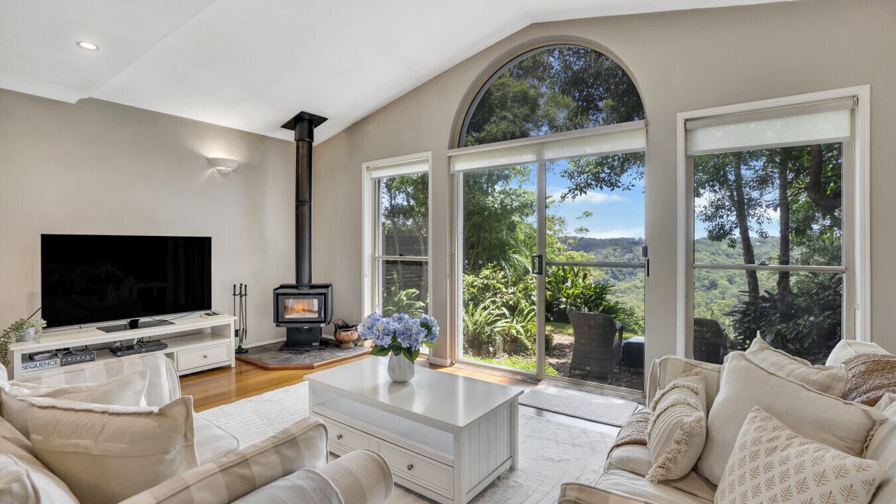 Photo of Livingroom in Montville