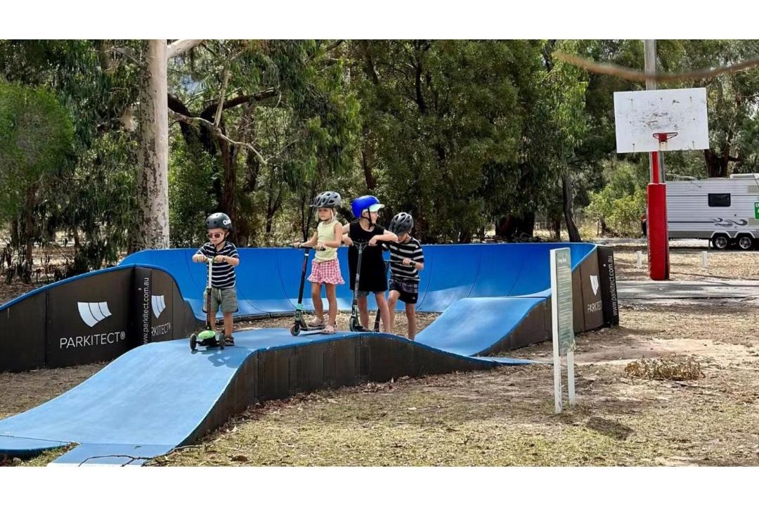 Photo of Others in Halls Gap