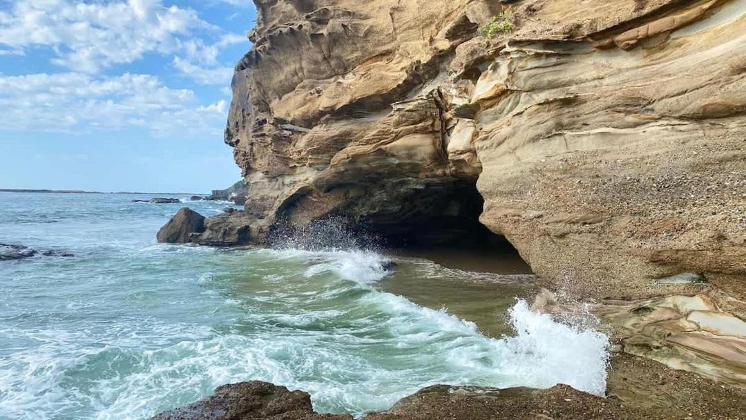 Photo of Others in Caves Beach
