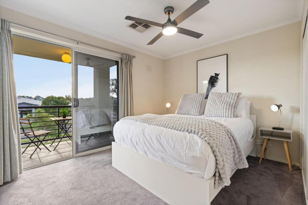 Photo of Others in Mawson Lakes