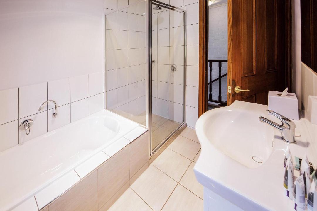 Photo of Bathroom in Golden Point