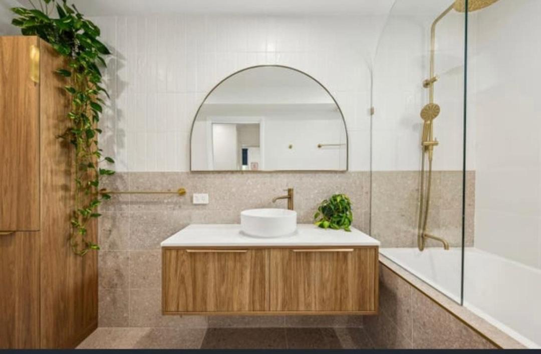 Photo of Bathroom in Samford Village
