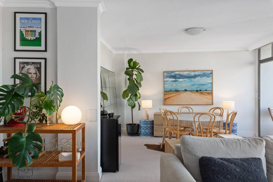 Photo of Livingroom in Elizabeth Bay