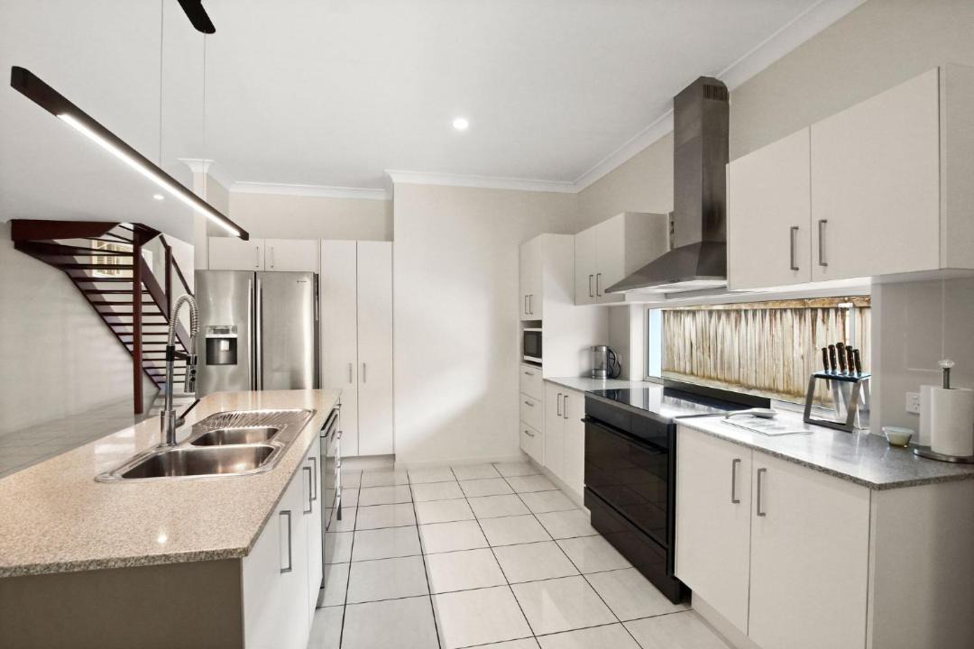 Photo of Kitchen in Moffat Beach