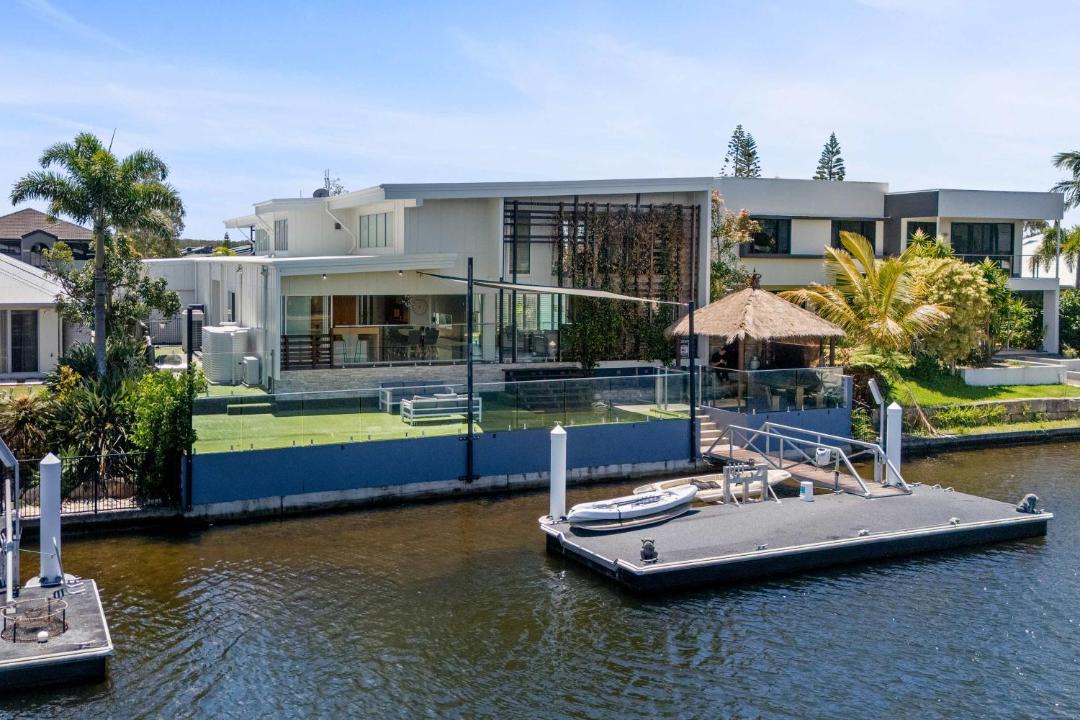Photo of Others in Pelican Waters