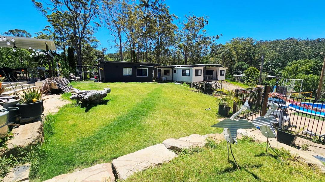 Photo of Others in Landsborough