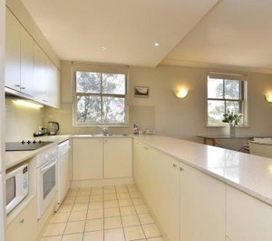 Villa Executive Pinot Resort Located Cypress Nothing Pokolbin 