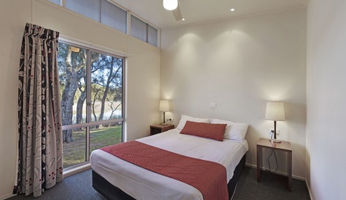 Deluxe 2 Bedroom Cabin