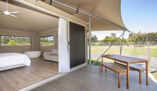 Lovers Lodge