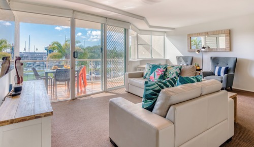 1 Bedroom Deluxe Marina View Apartment