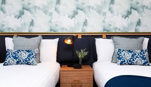 Boutique District View (King Bed)