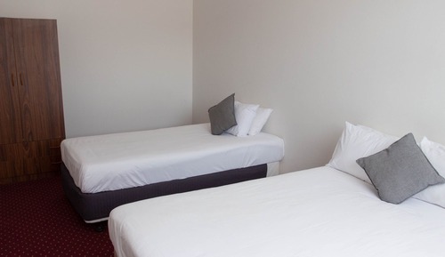 Triple Room, Shared Bathroom